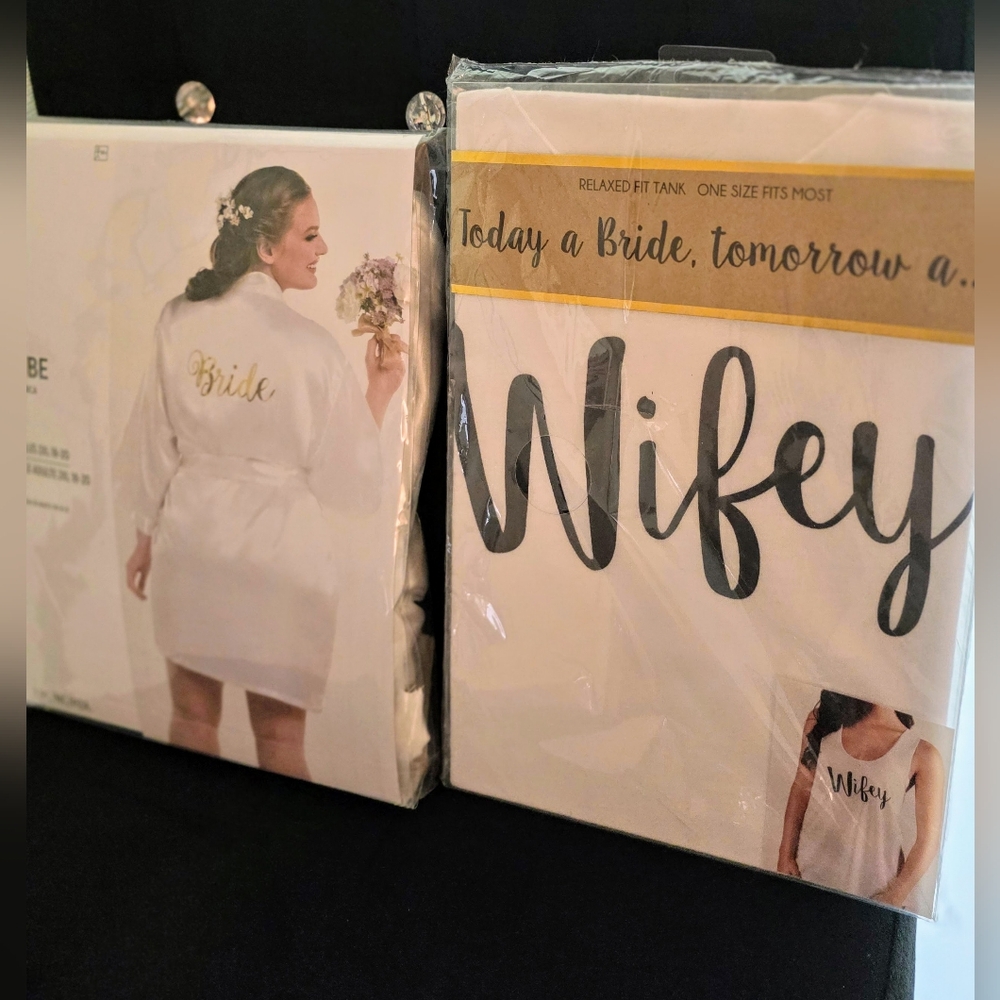 White 'Wifey' Tank Top And 'Bride' Robe